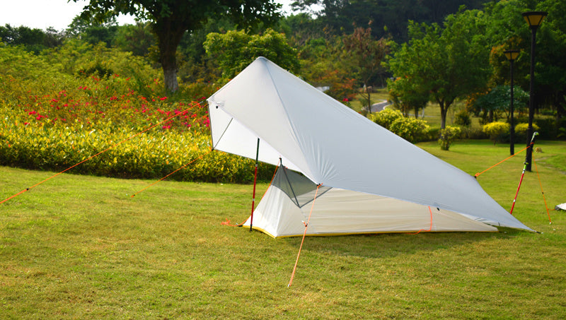 Outdoor portable camping tent